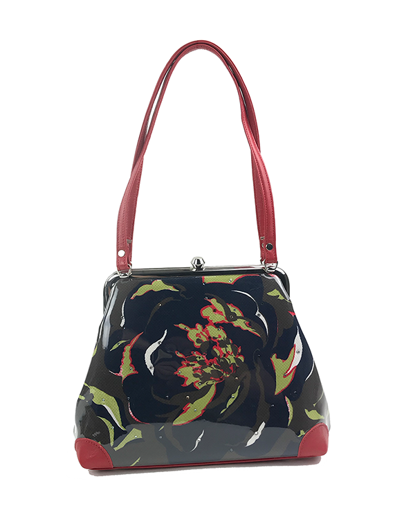 European Floral Kiss