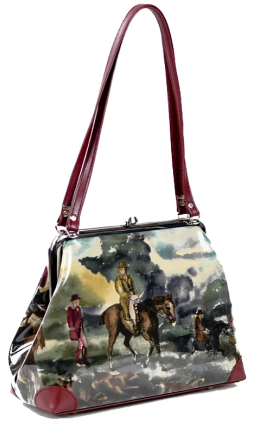 English Hillside Kiss